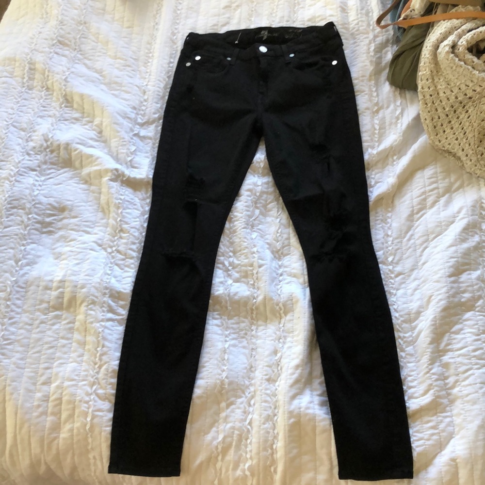 Black skinny jeans